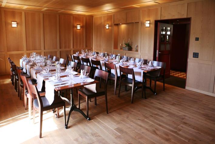 Hôtel Gasthof Zum Roten Lowen à Rohrdorf Extérieur photo
