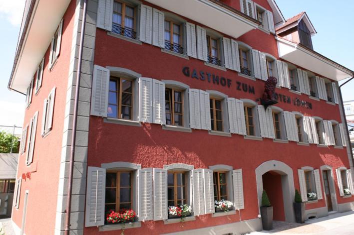 Hôtel Gasthof Zum Roten Lowen à Rohrdorf Extérieur photo